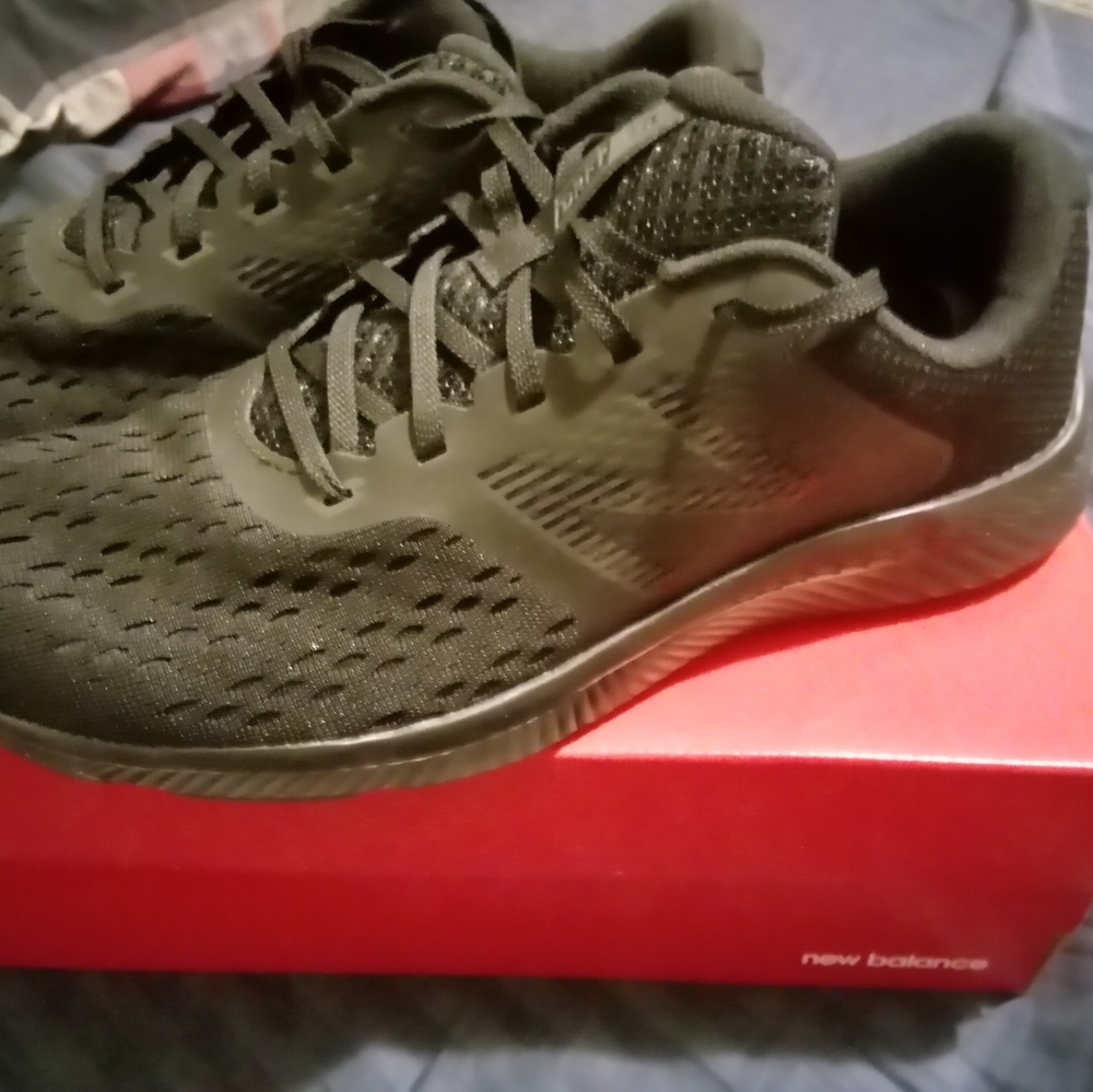 New Balance Men's Running Shoes, Size 7.5